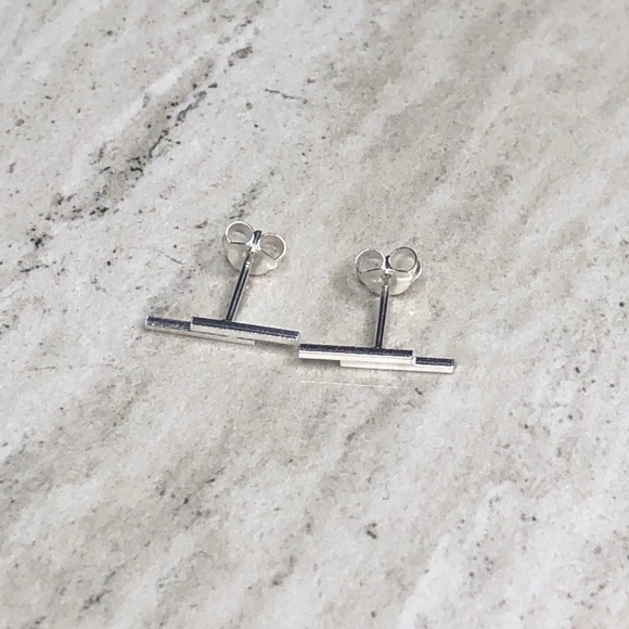 925 Sterling Silver Double Bar Stud Earrings - Picture 6 of 16